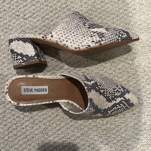 Steve Madden faux snakeskin slides